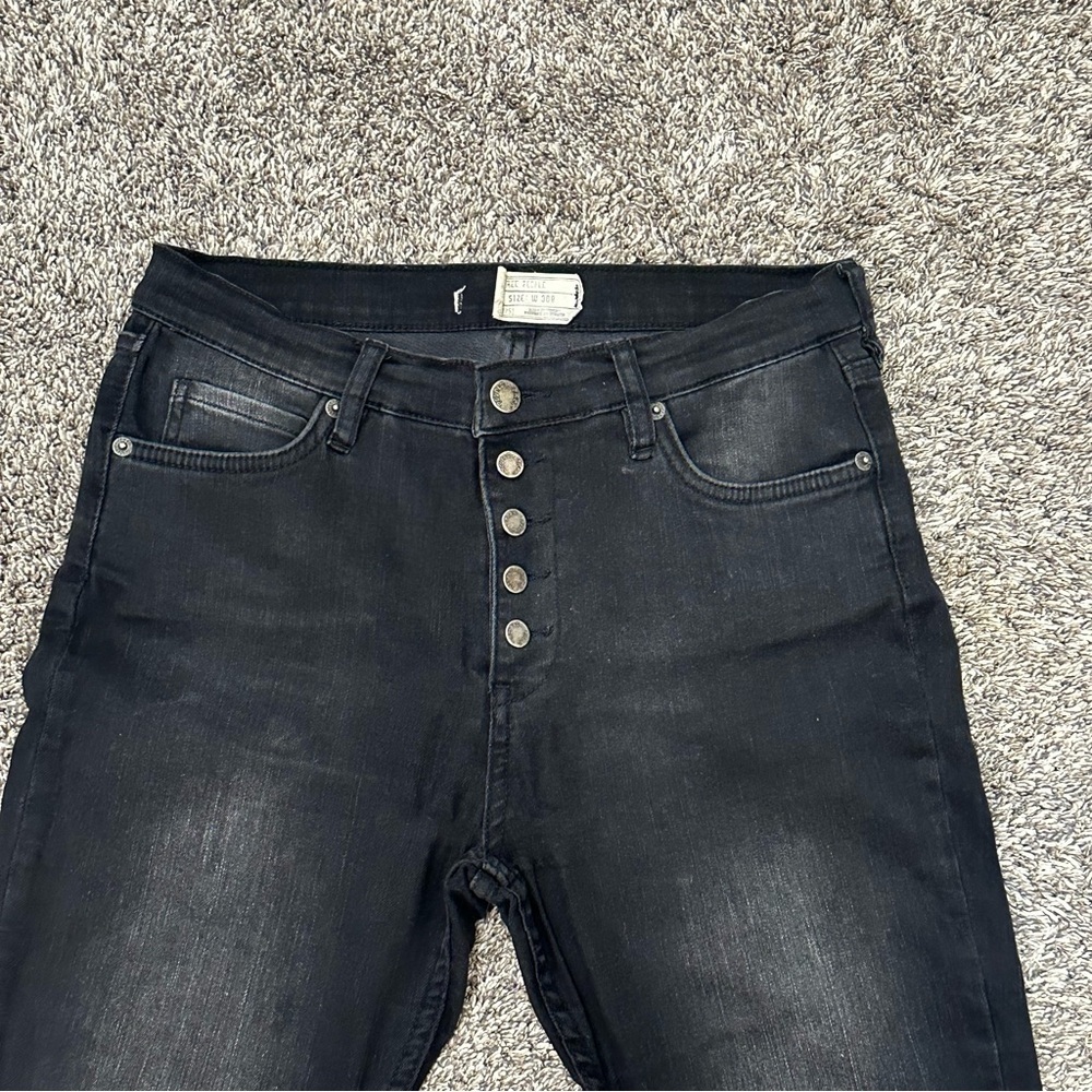 Free Poeple skinny/jegging black size 30 regular - Picture 4 of 8